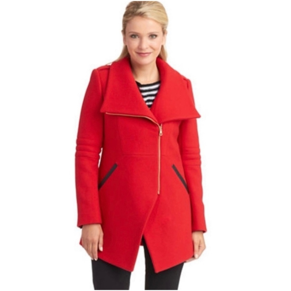 FRENCH CONNECTION | Red Tulip Hem Asymmetrical Moto
Zip Wool Blend Coat Medium‎